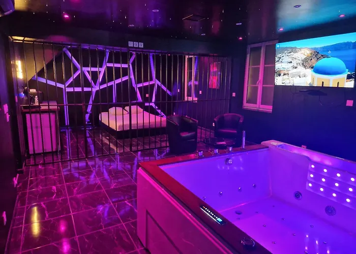 Suite Coquine Avec Jacuzzi Yaospa60 Laigneville Foto