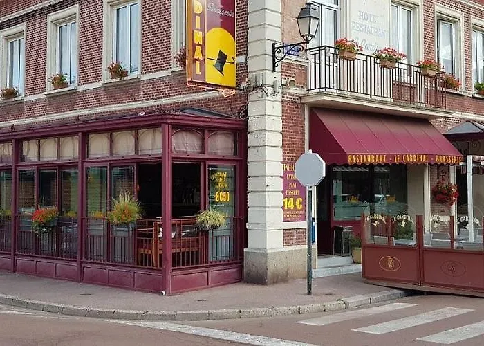 Le Cardinal Hotel Poix foto